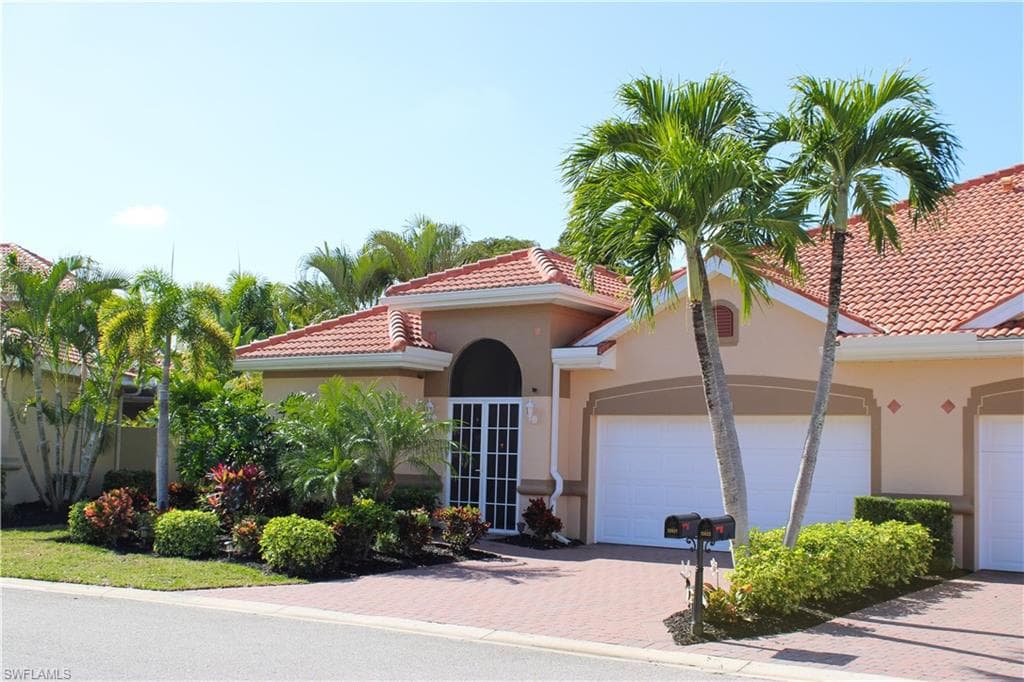 13921 Bently CIR, FORT MYERS FL 33912-2