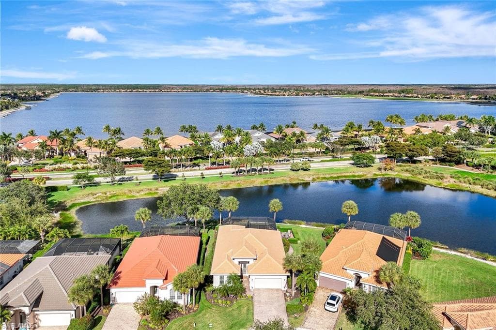 9127 Crystal CT, NAPLES FL 34120-35