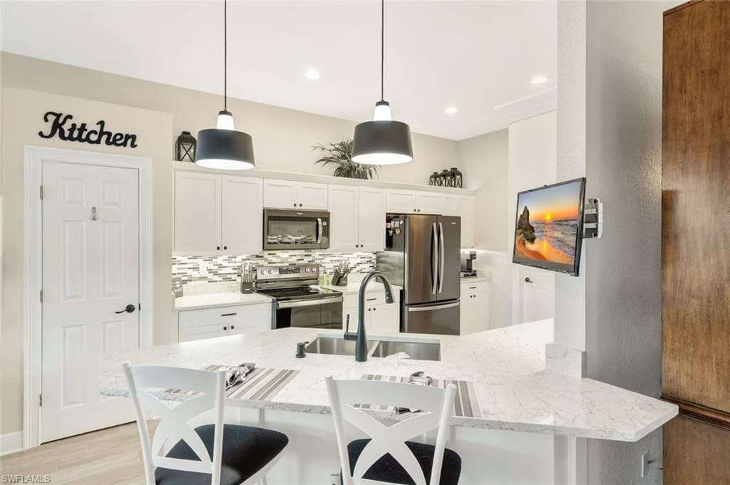 9127 Crystal CT, NAPLES FL 34120-10