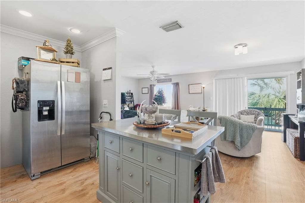 4251 Island CIR # 7, FORT MYERS FL 33919-11