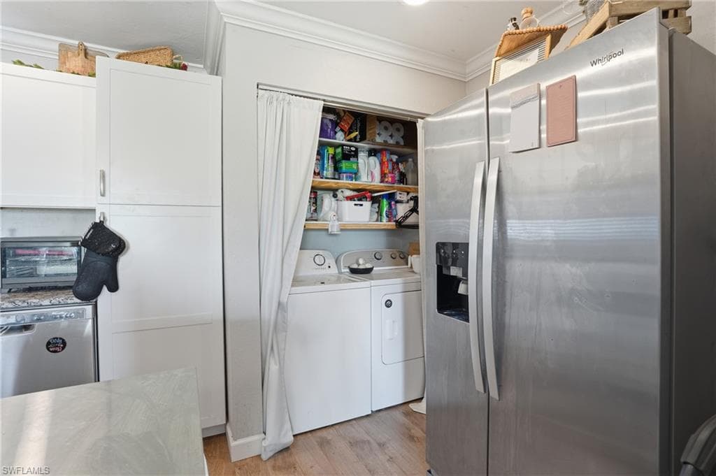 4251 Island CIR # 7, FORT MYERS FL 33919-12