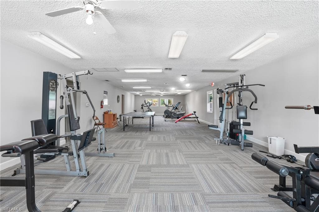 4251 Island CIR # 7, FORT MYERS FL 33919-17