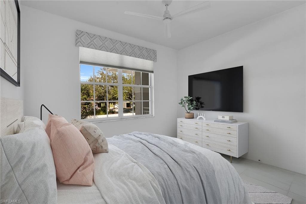2350 Carrington CT # 202, NAPLES FL 34109-22