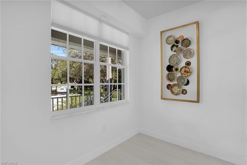 2350 Carrington CT # 202, NAPLES FL 34109-8