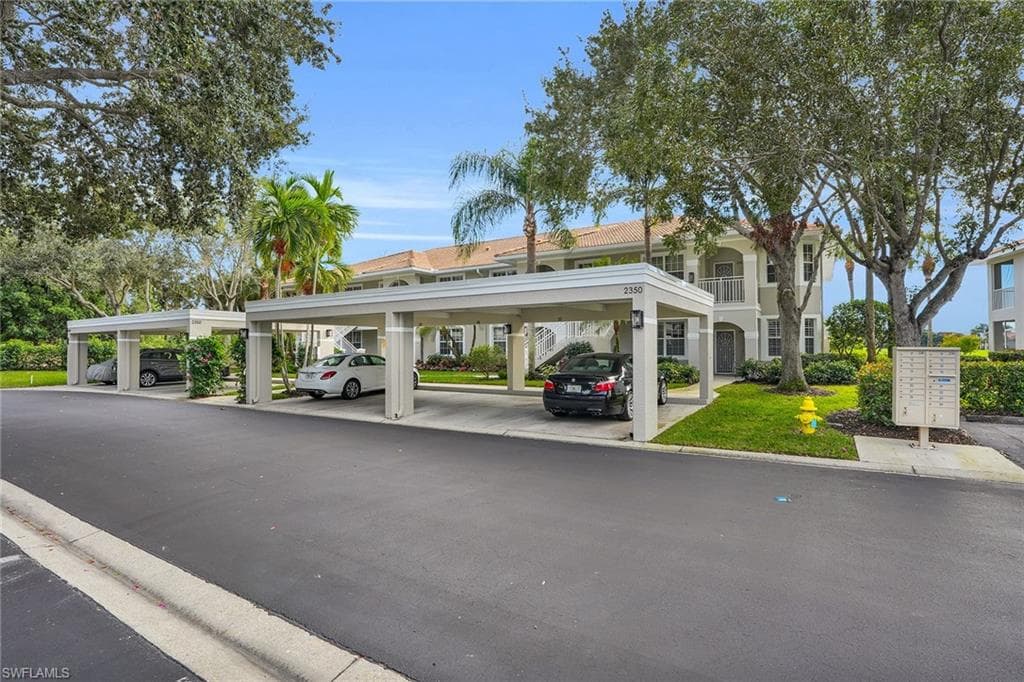 2350 Carrington CT # 202, NAPLES FL 34109-36