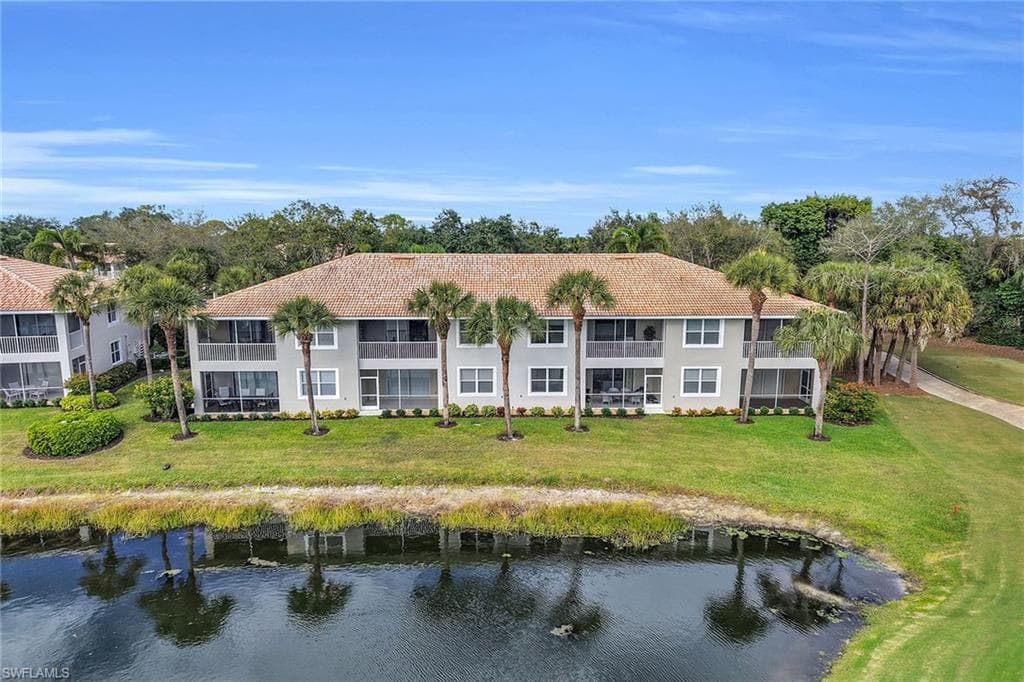 2350 Carrington CT # 202, NAPLES FL 34109-30