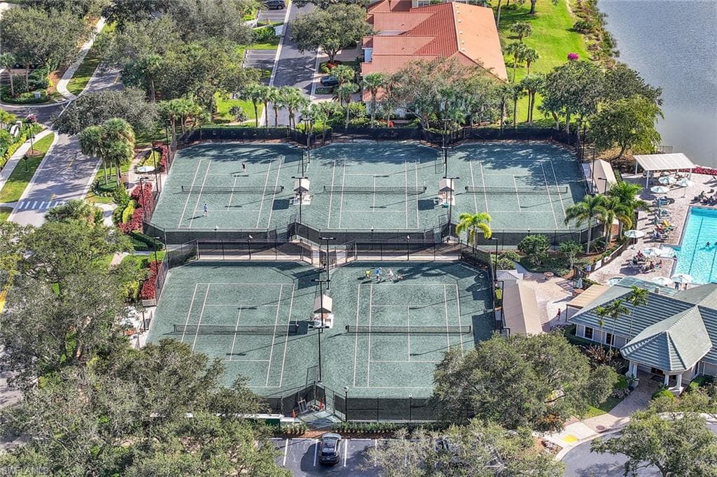 2350 Carrington CT # 202, NAPLES FL 34109-38