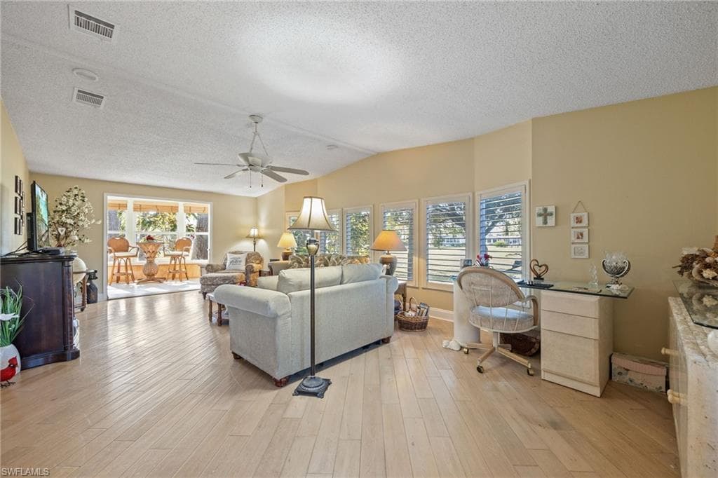 19675 Eagle Trace CT, NORTH FORT MYERS FL 33903-5