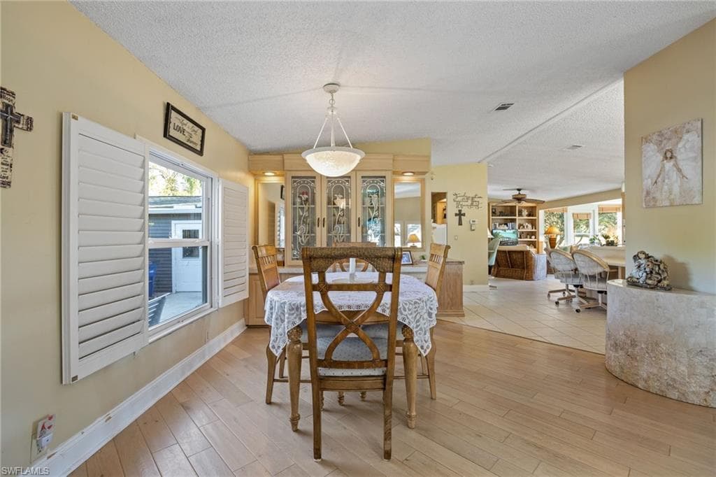 19675 Eagle Trace CT, NORTH FORT MYERS FL 33903-9