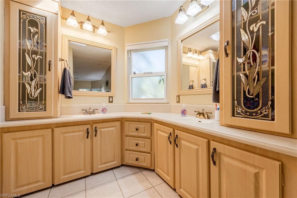 19675 Eagle Trace CT, NORTH FORT MYERS FL 33903-28