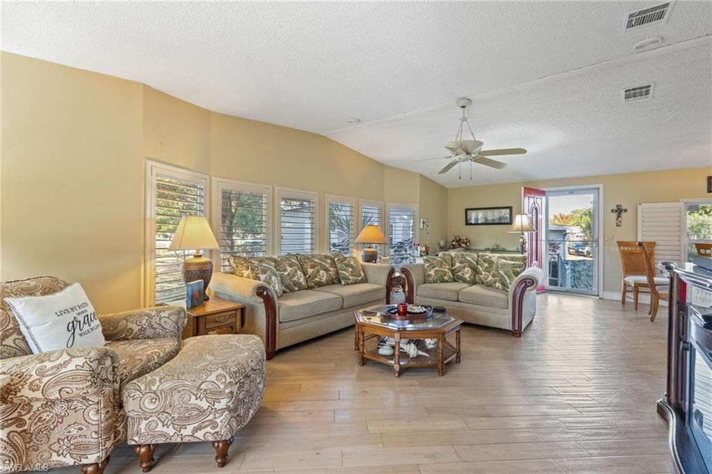 19675 Eagle Trace CT, NORTH FORT MYERS FL 33903-7