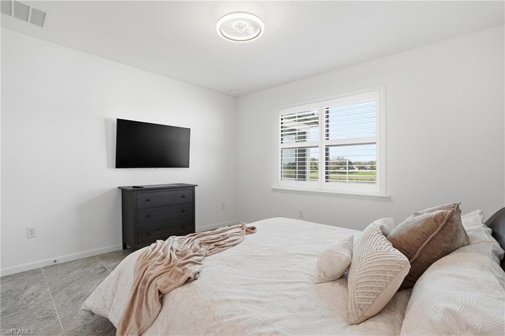 1645 Serena AVE, NAPLES FL 34120-16
