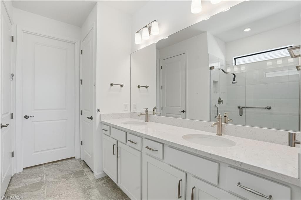 1645 Serena AVE, NAPLES FL 34120-18