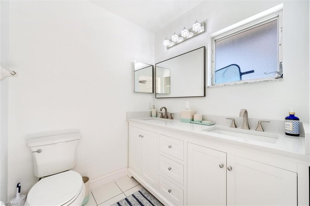 3687 Maran LN, BONITA SPRINGS FL 34134-22