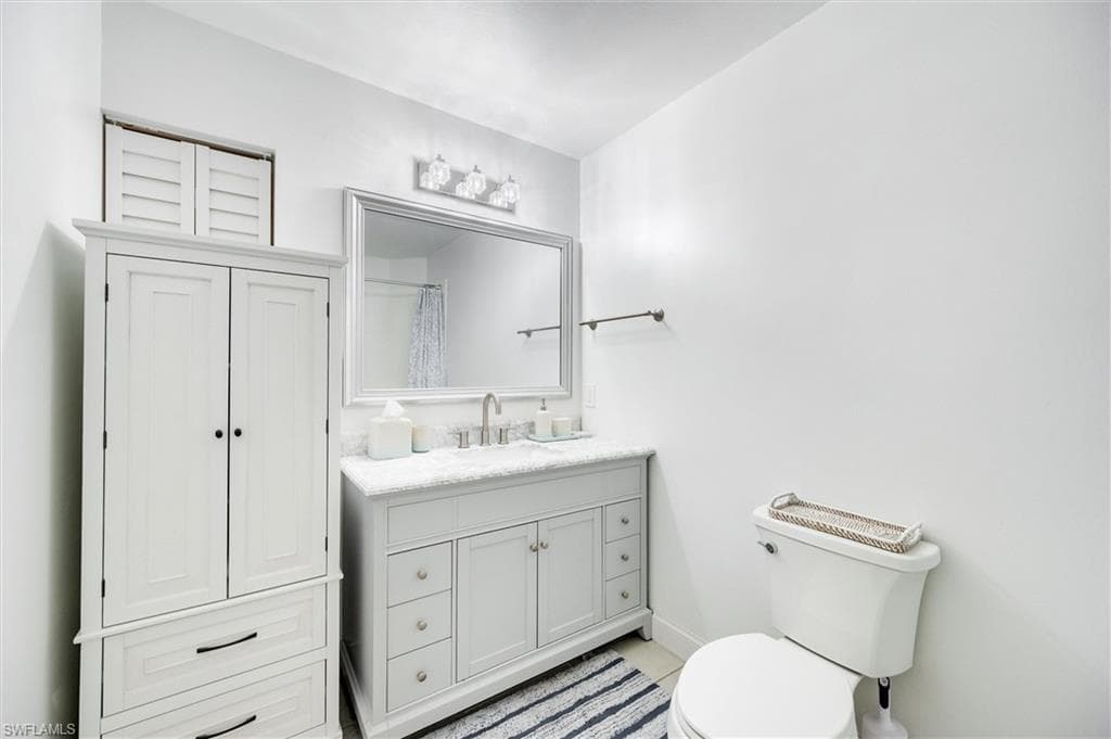 3687 Maran LN, BONITA SPRINGS FL 34134-25