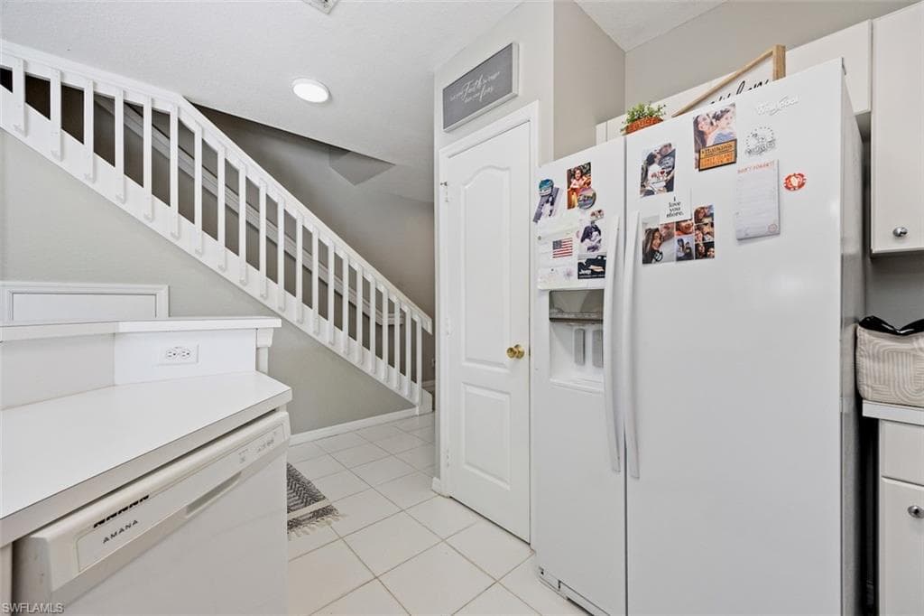 1338 Weeping Willow CT-15