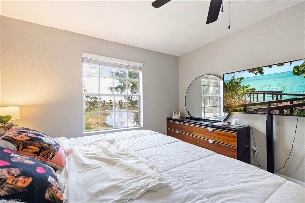 1338 Weeping Willow CT-17