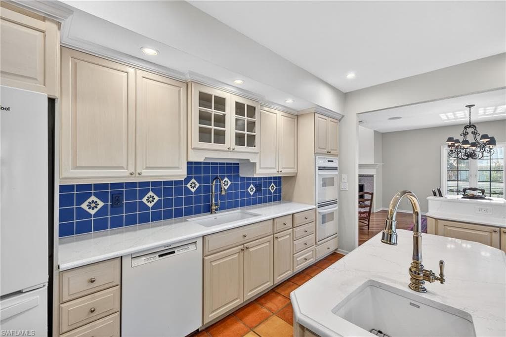 290 Southwinds DR, SANIBEL FL 33957-11