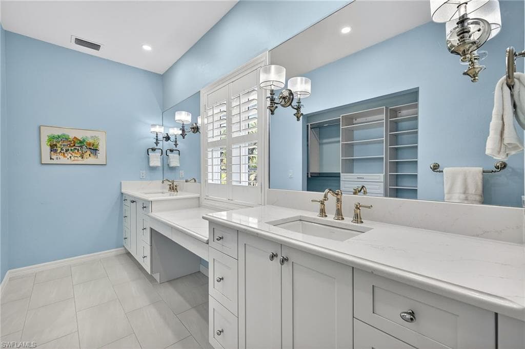 290 Southwinds DR, SANIBEL FL 33957-25