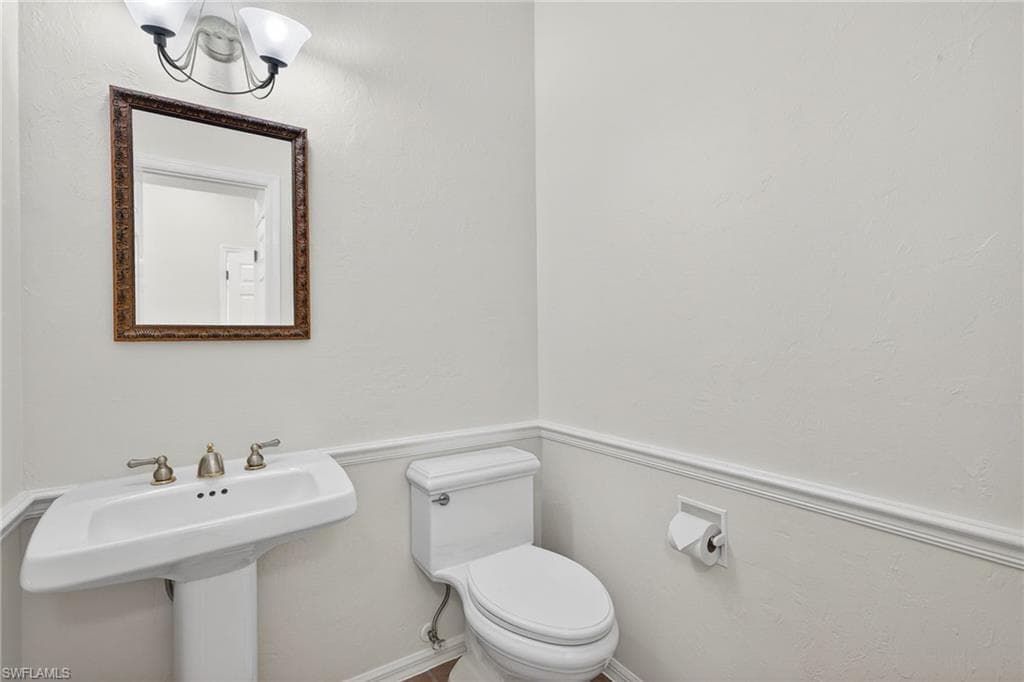 290 Southwinds DR, SANIBEL FL 33957-21