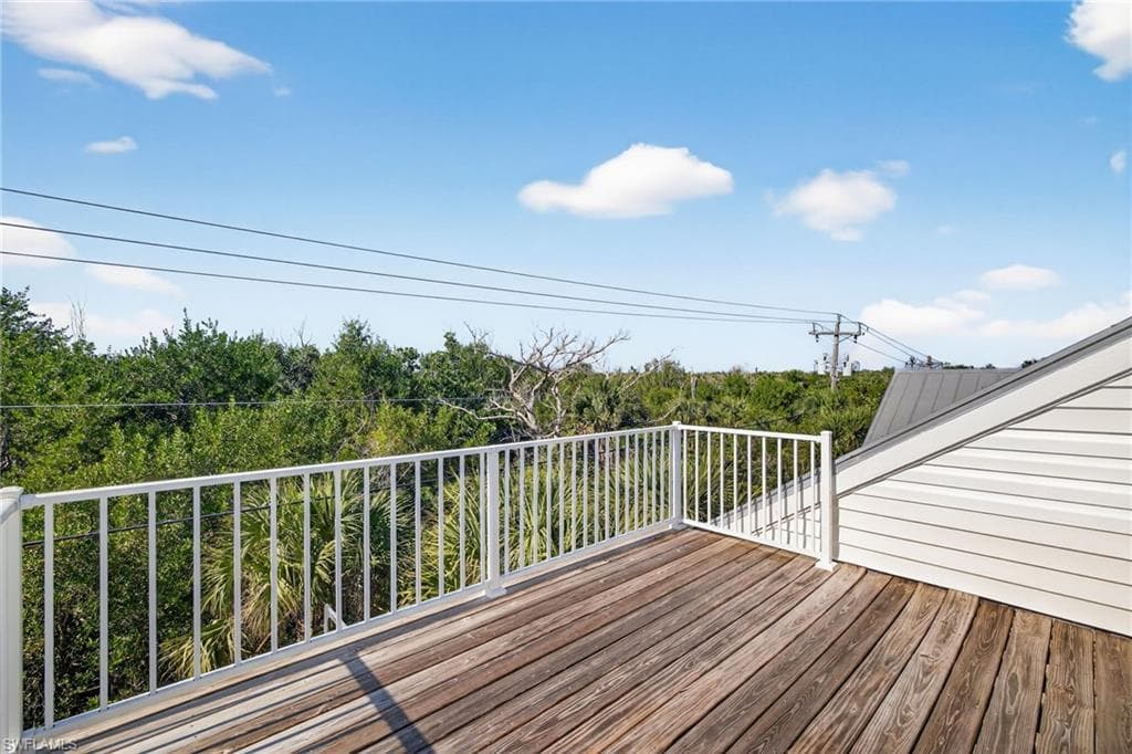 290 Southwinds DR, SANIBEL FL 33957-31