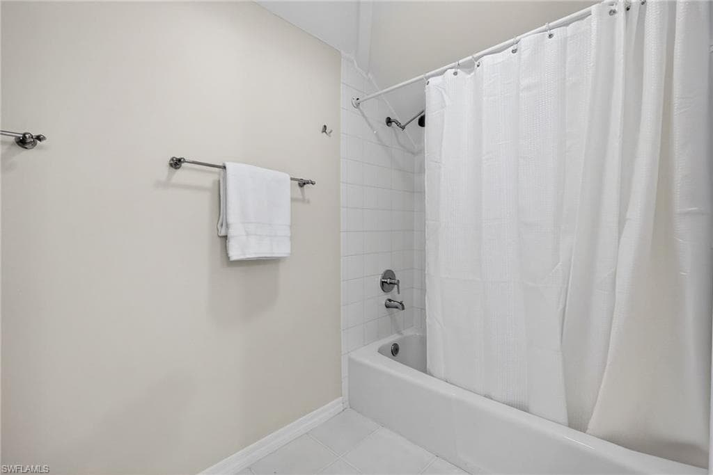 290 Southwinds DR, SANIBEL FL 33957-34