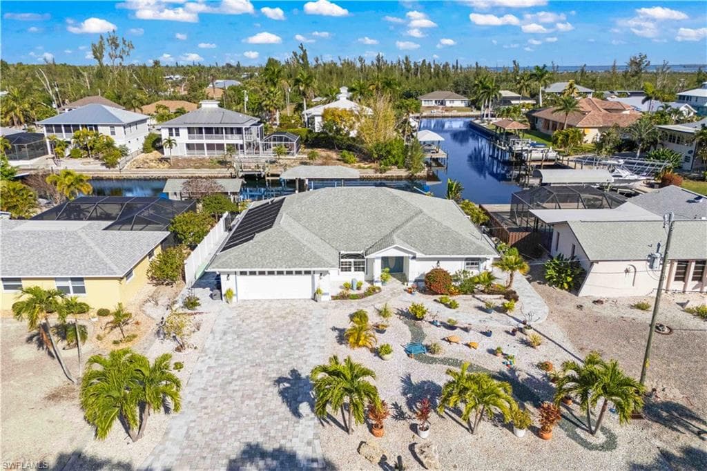 3446 Pinetree DR-7