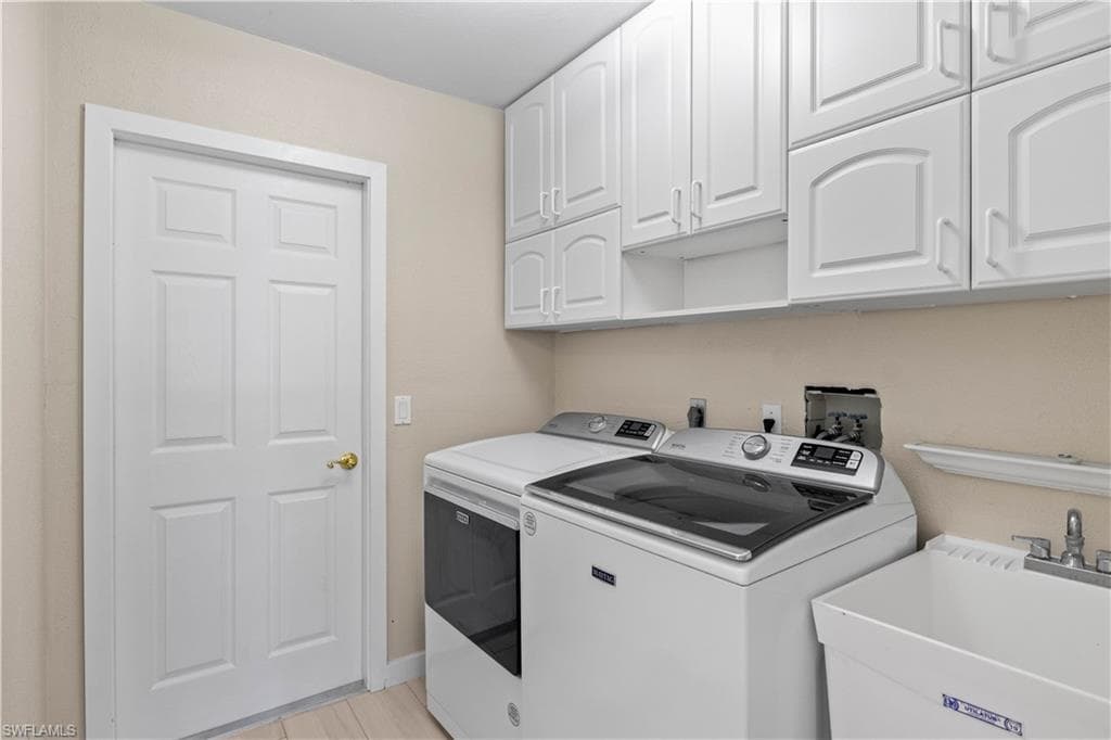 3446 Pinetree DR-34