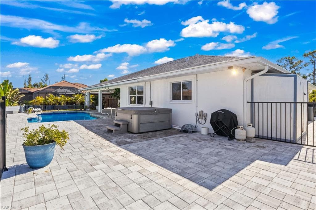 3446 Pinetree DR-44