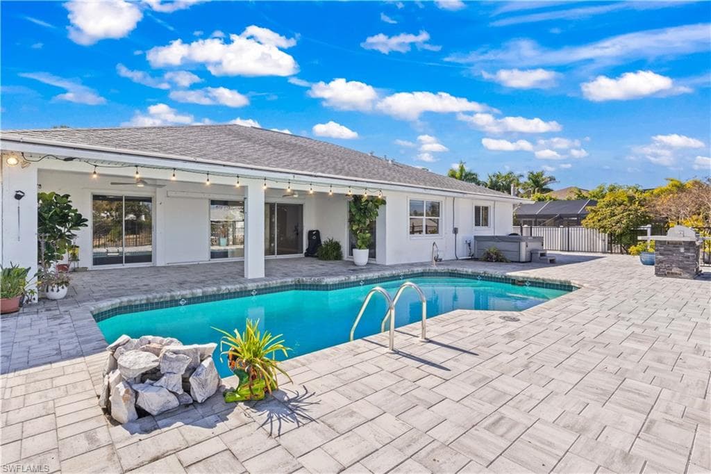 3446 Pinetree DR-40