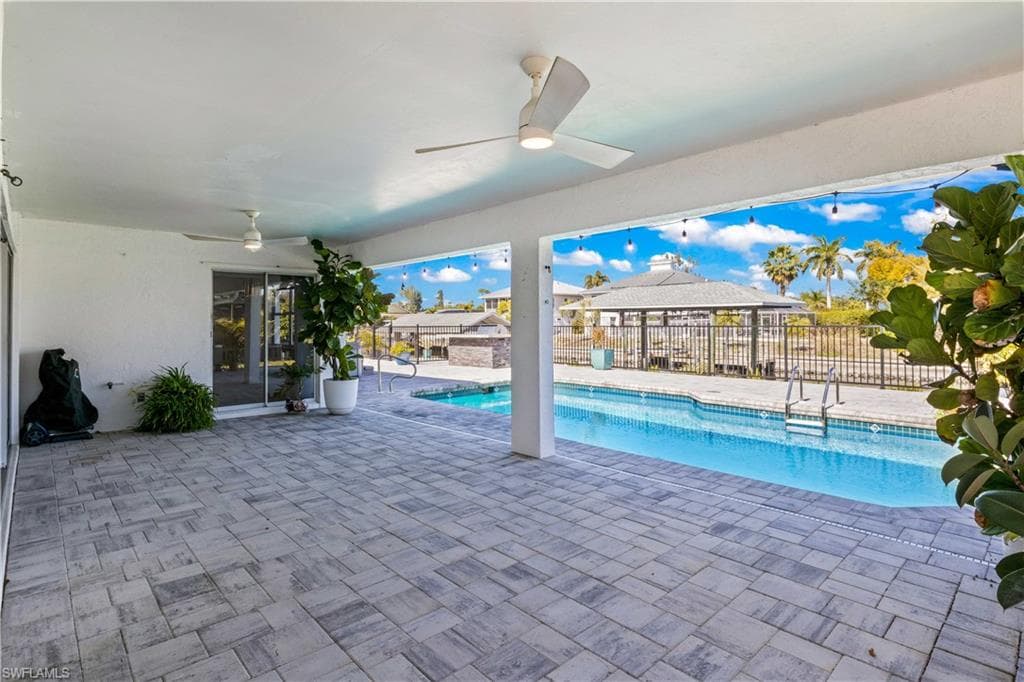 3446 Pinetree DR-35