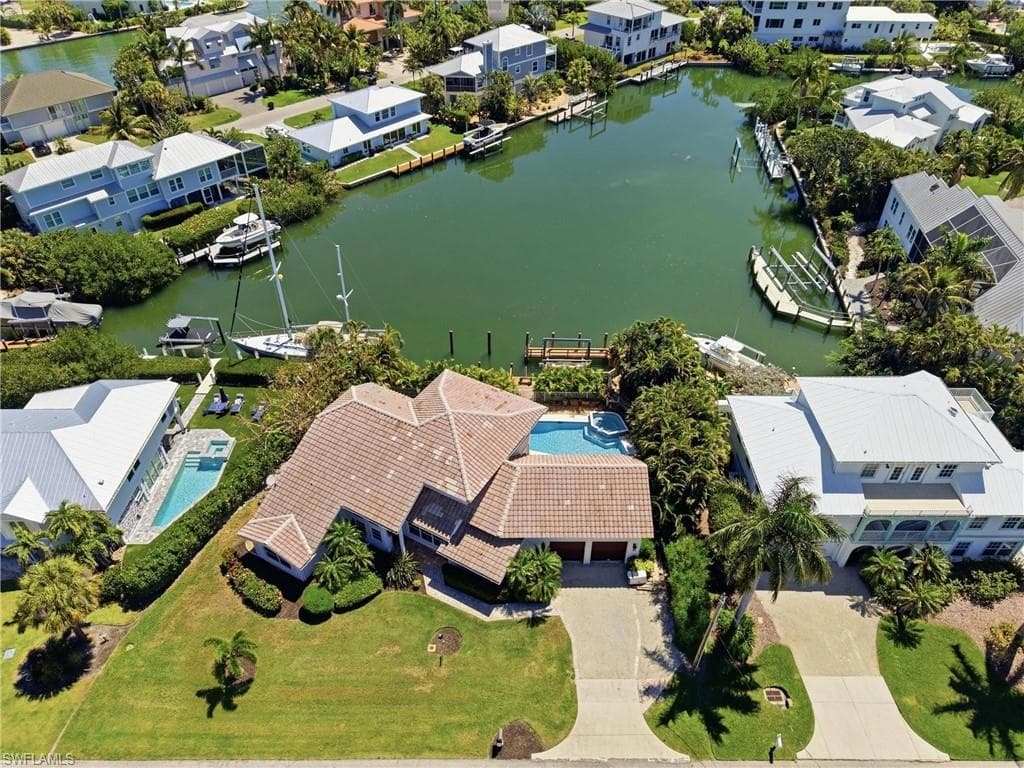 1748 Jewel Box DR-1