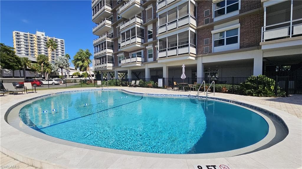 2350 W 1st ST # 303, FORT MYERS FL 33901-28