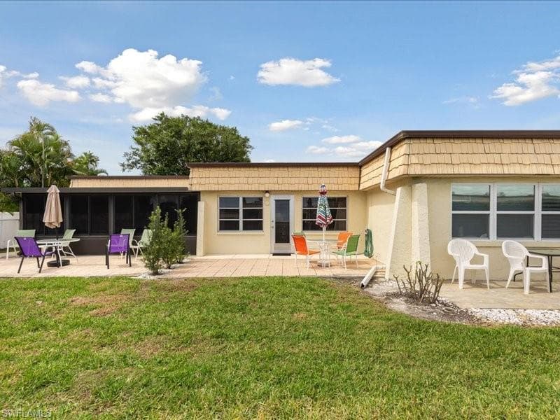 65 Fairbanks CT, FORT MYERS FL 33919-10