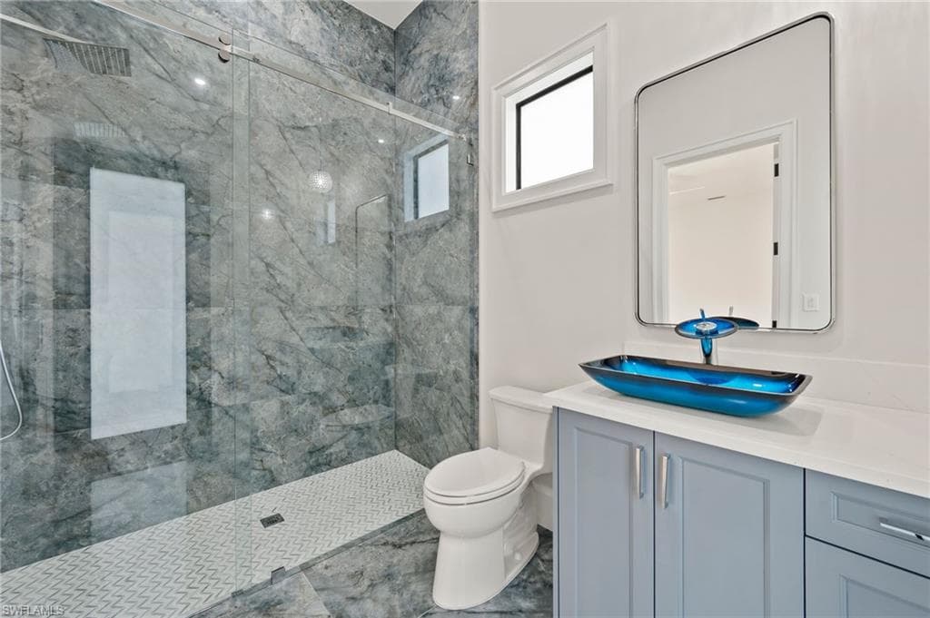 4891 MAHOGANY RIDGE DR-42
