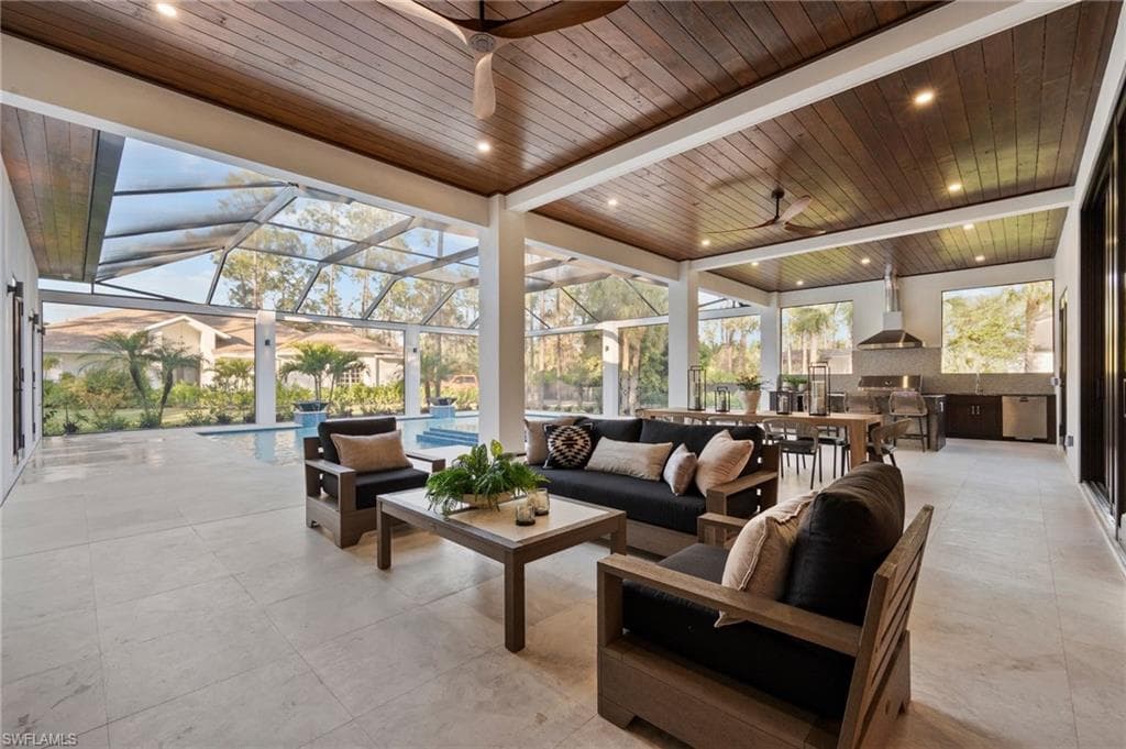 4891 MAHOGANY RIDGE DR-43