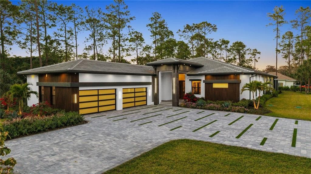 4891 MAHOGANY RIDGE DR-1