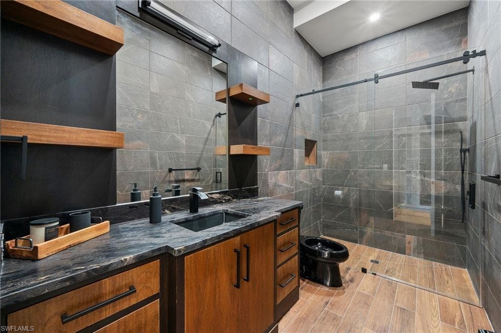 4891 MAHOGANY RIDGE DR-29