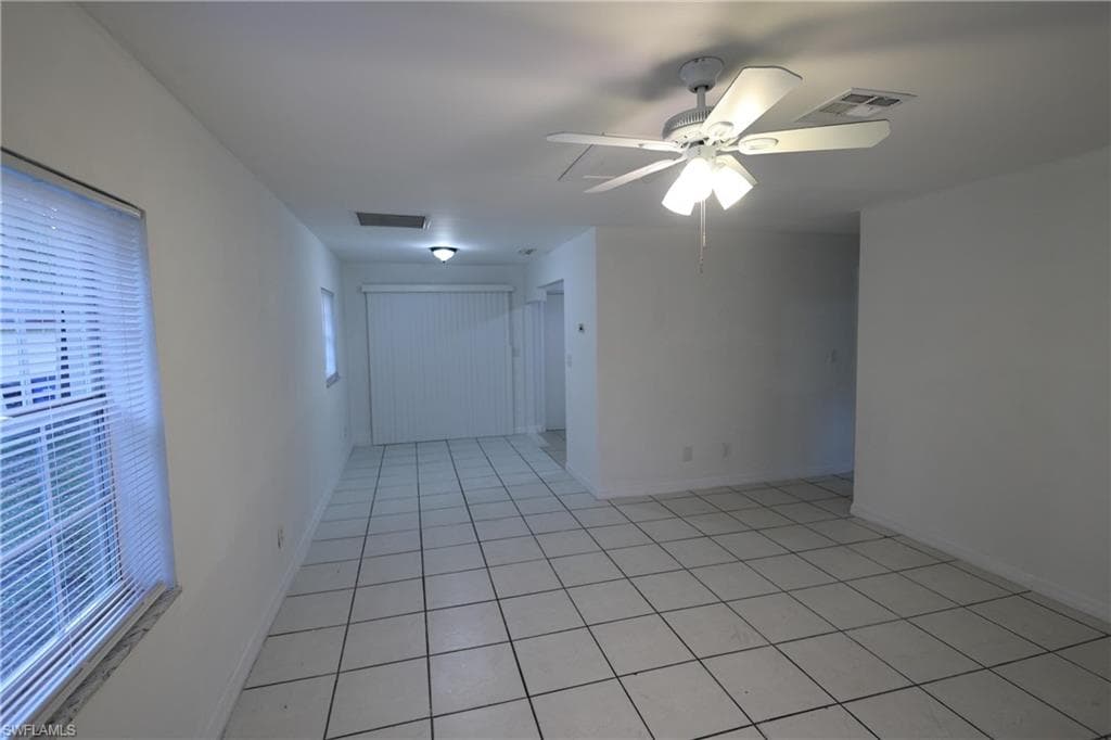 1652 Cypress DR, FORT MYERS FL 33907-32