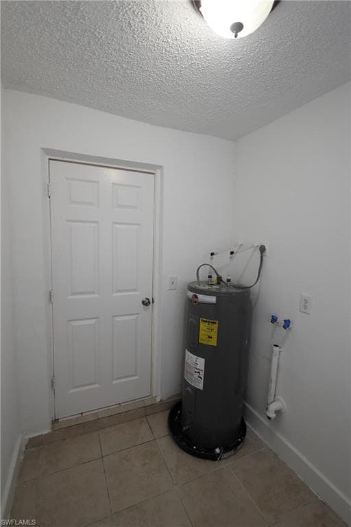 1652 Cypress DR, FORT MYERS FL 33907-18