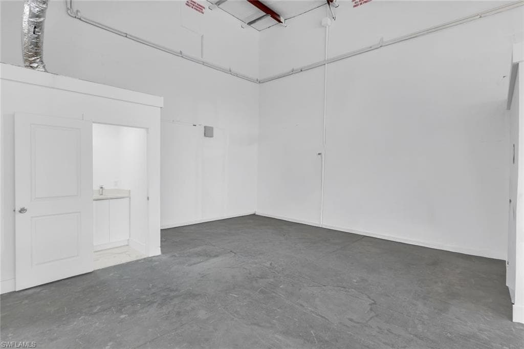 3435 Enterprise AVE # 4, NAPLES FL 34104-13