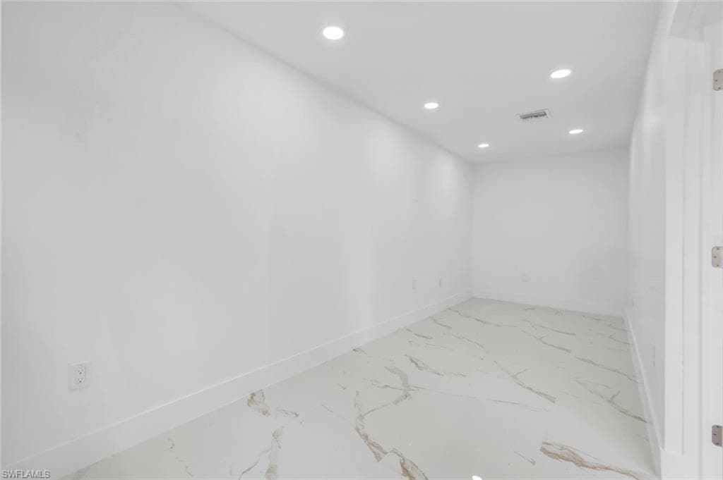 3435 Enterprise AVE # 4, NAPLES FL 34104-17