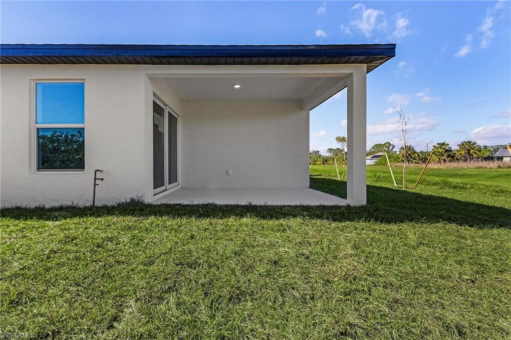 545 Oakshire LN-18