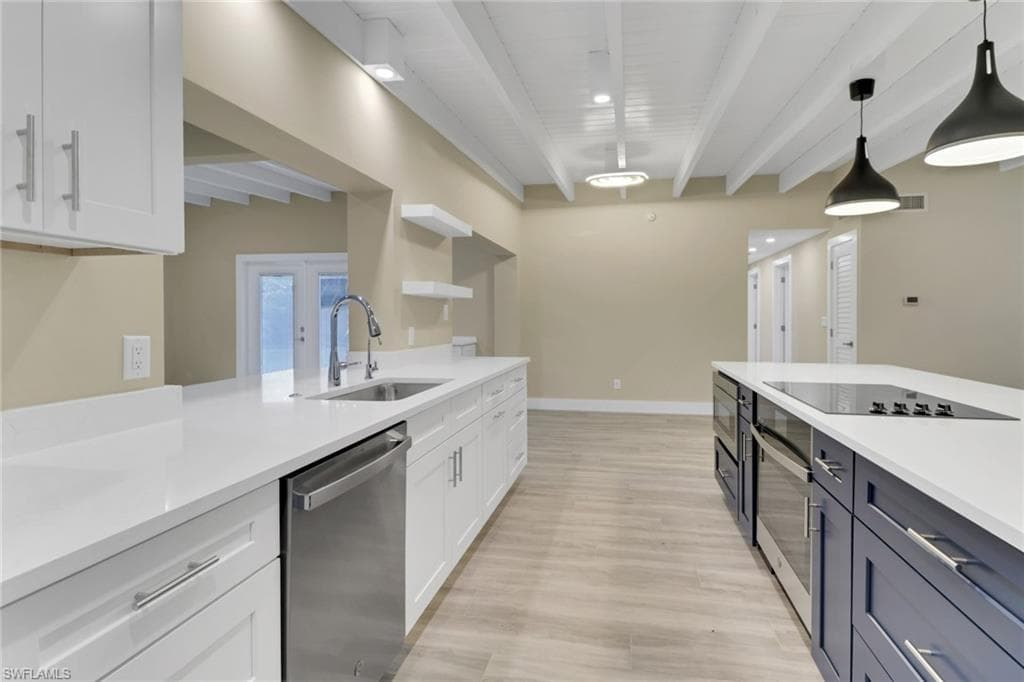 5150 Sand Dollar LN, NAPLES FL 34103-12