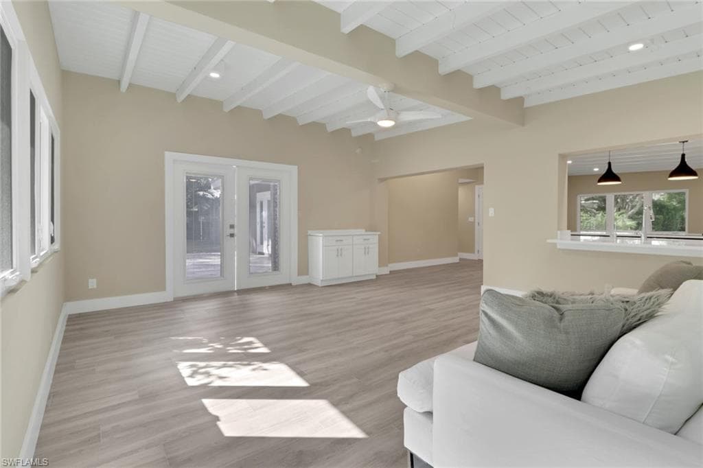 5150 Sand Dollar LN, NAPLES FL 34103-16