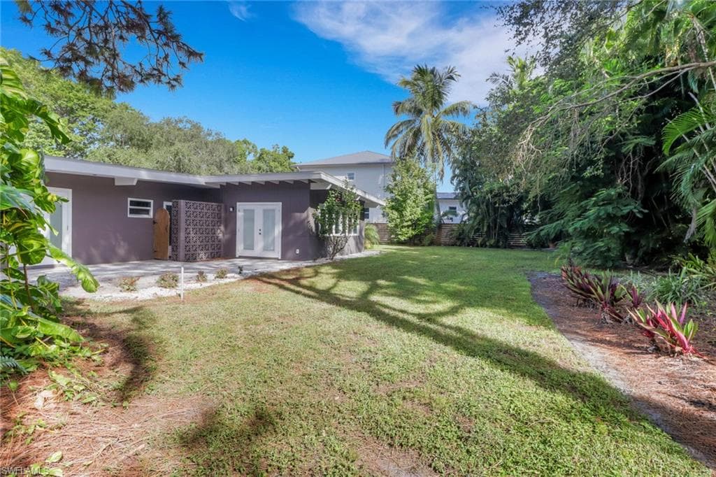 5150 Sand Dollar LN, NAPLES FL 34103-29