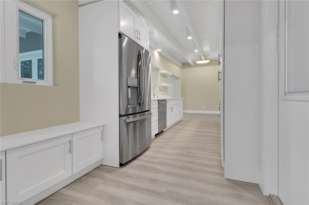 5150 Sand Dollar LN, NAPLES FL 34103-13