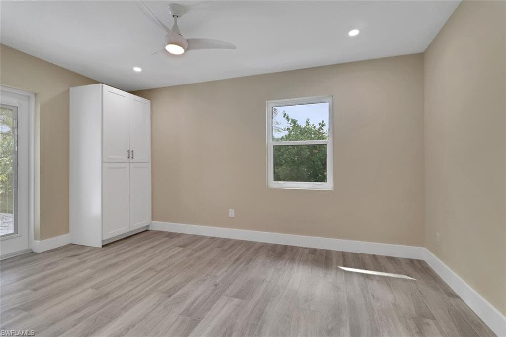 5150 Sand Dollar LN, NAPLES FL 34103-24