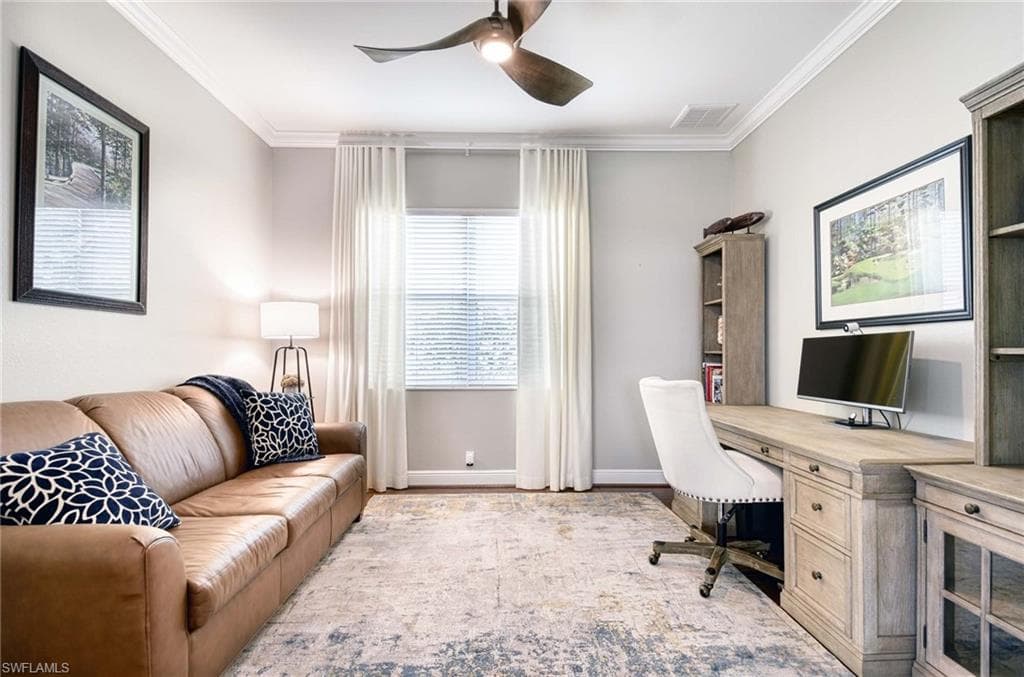 2917 Lone Pine LN, NAPLES FL 34119-9