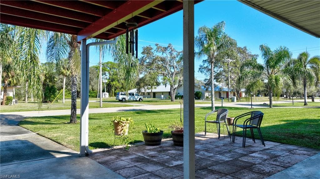 2212 E 6th ST, LEHIGH ACRES FL 33936-28